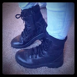 Heavy-Duty Combat Boots: RG Tactical Footwear
